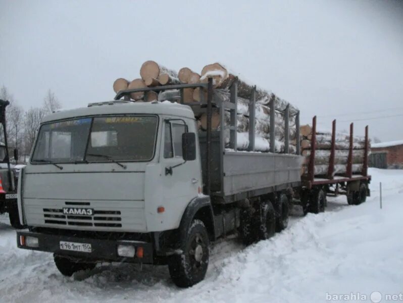 Лесовозы в красноярском крае. КАМАЗ 5320 лесовоз с прицепом. КАМАЗ 5320 бортовой с лесом. КАМАЗ бортовой лесовоз. КАМАЗ-5320 С прицепом досковоз.