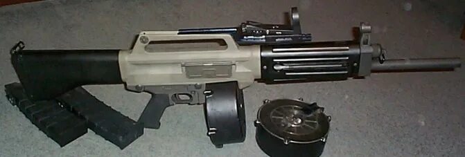 Usas 12. Daewoo usas-12. Usas 12 дробовик. Daewoo usas 12 ружья. Daewoo usas-12.
