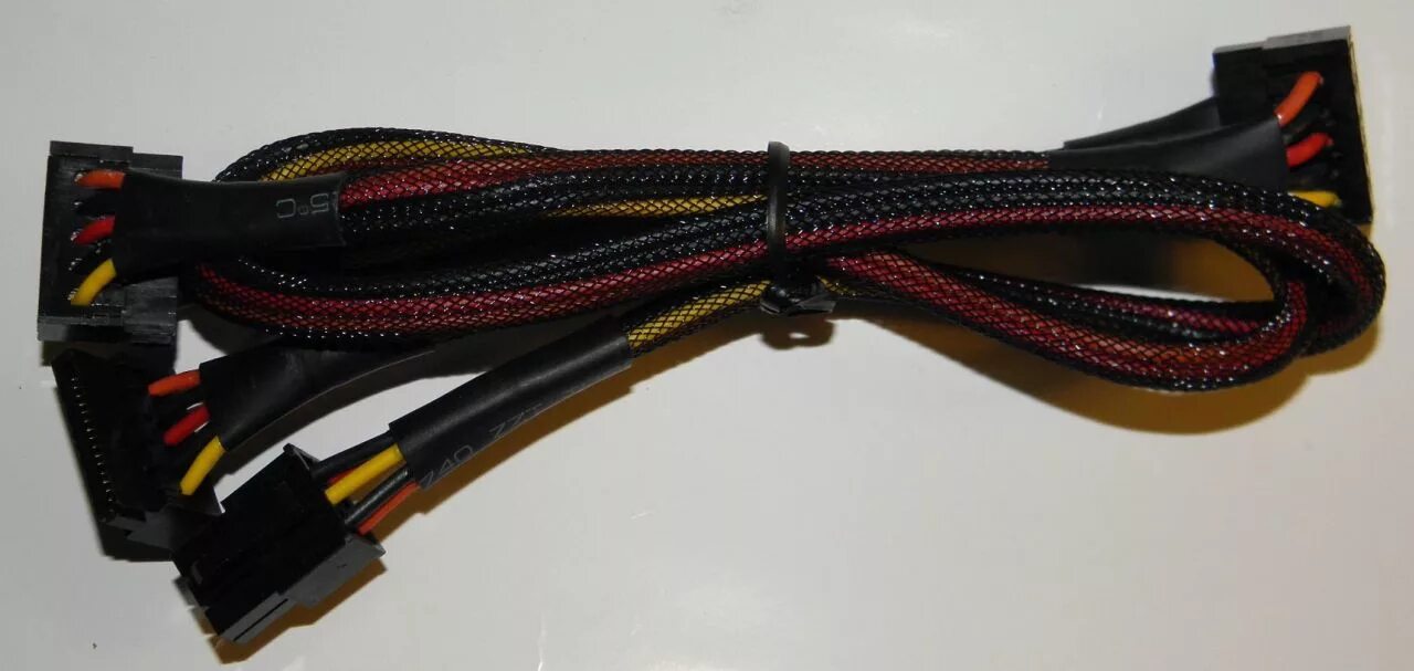 Кабель 6-Pin БП SATA 3. Кабель питания 6pin SATA raspinovka. Кабель для блока питания 6 Pin SATA. Кабель питания SATA Chieftec. Модульные кабели питания