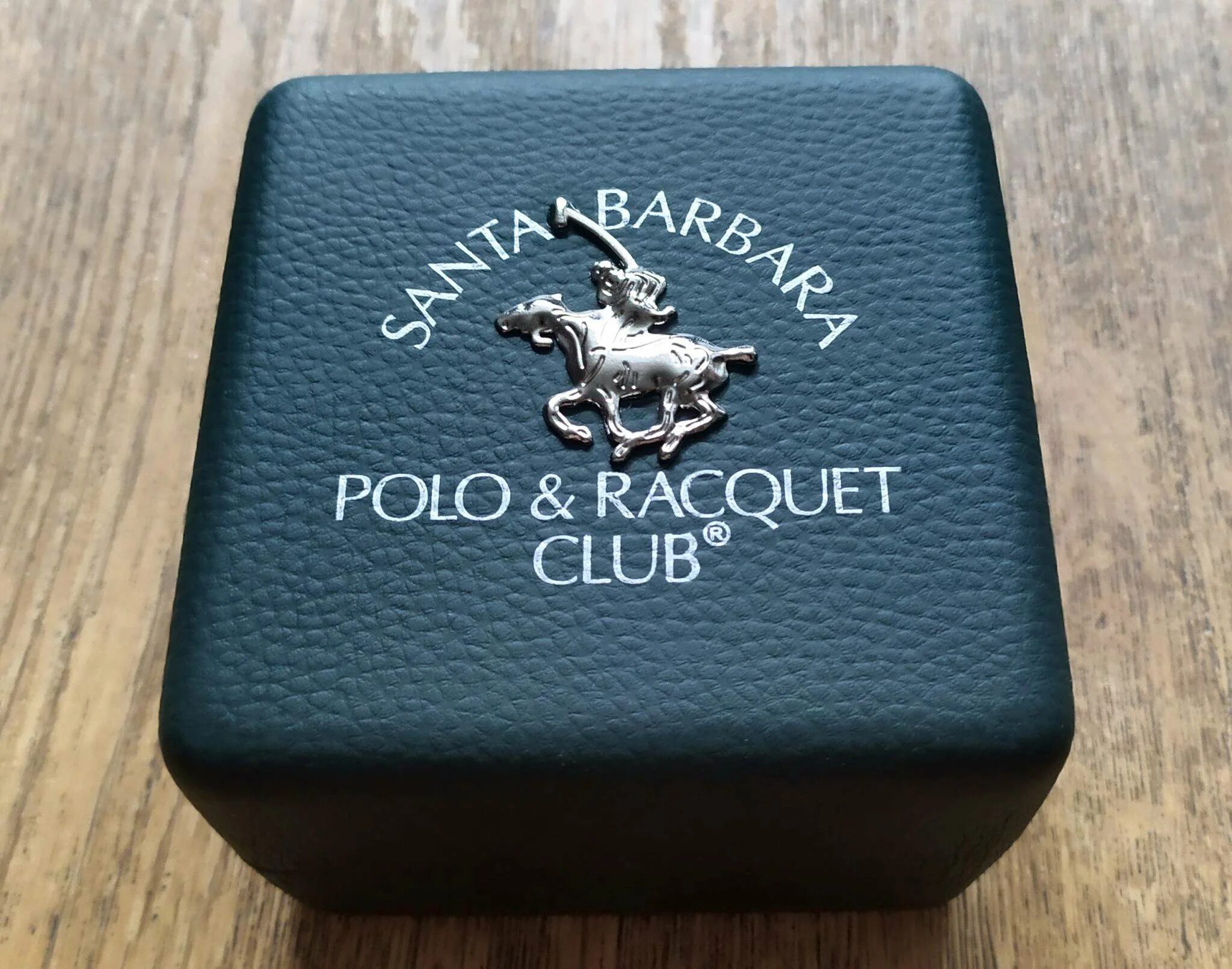 Santa barbara polo racquet club sb. Наручные часы Санта Барбара поло. Наручные часы Santa Barbara Polo & Racquet Club. Часы Санта Барбара поло клуб. Santa Barbara Polo & Racquet Club SB.1.10260-5.