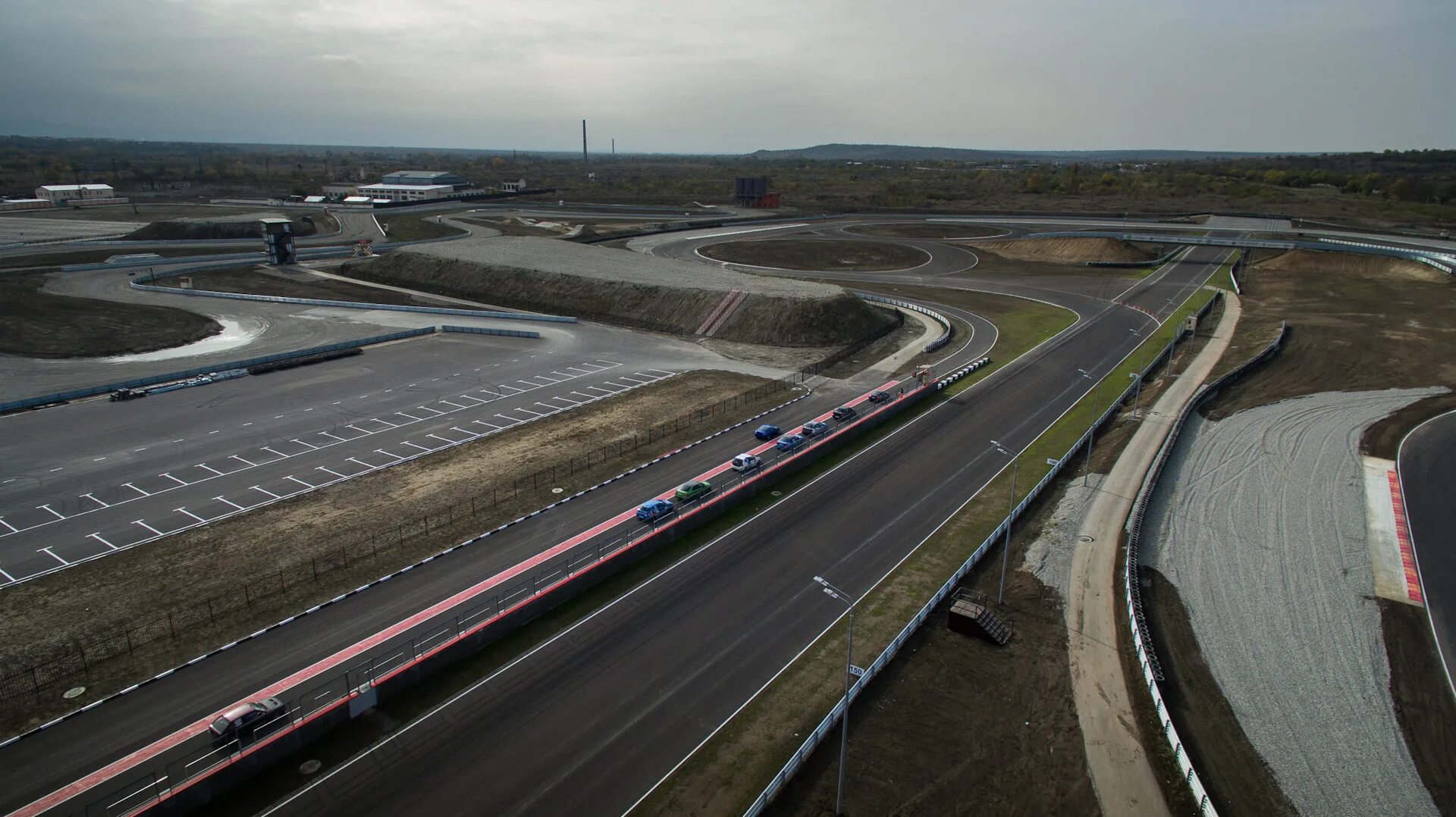 Крепость Грозная автодром. Картодром крепость Грозная. Fort Grozny Autodrom. Гоночная трасса в Грозном.