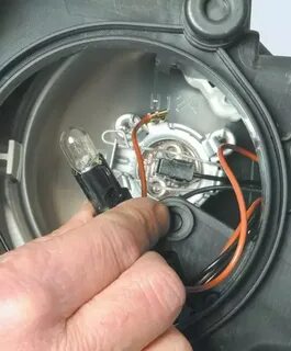 Лампочки передних фар приора