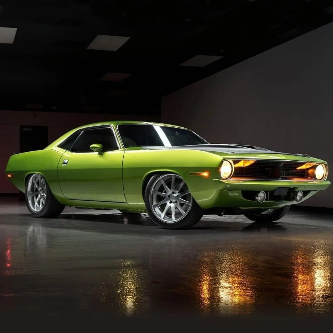 Plymouth Barracuda 1970. Мустанг Плимут Барракуда. Плимут Барракуда 1970. Plymouth Barracuda CUDA.