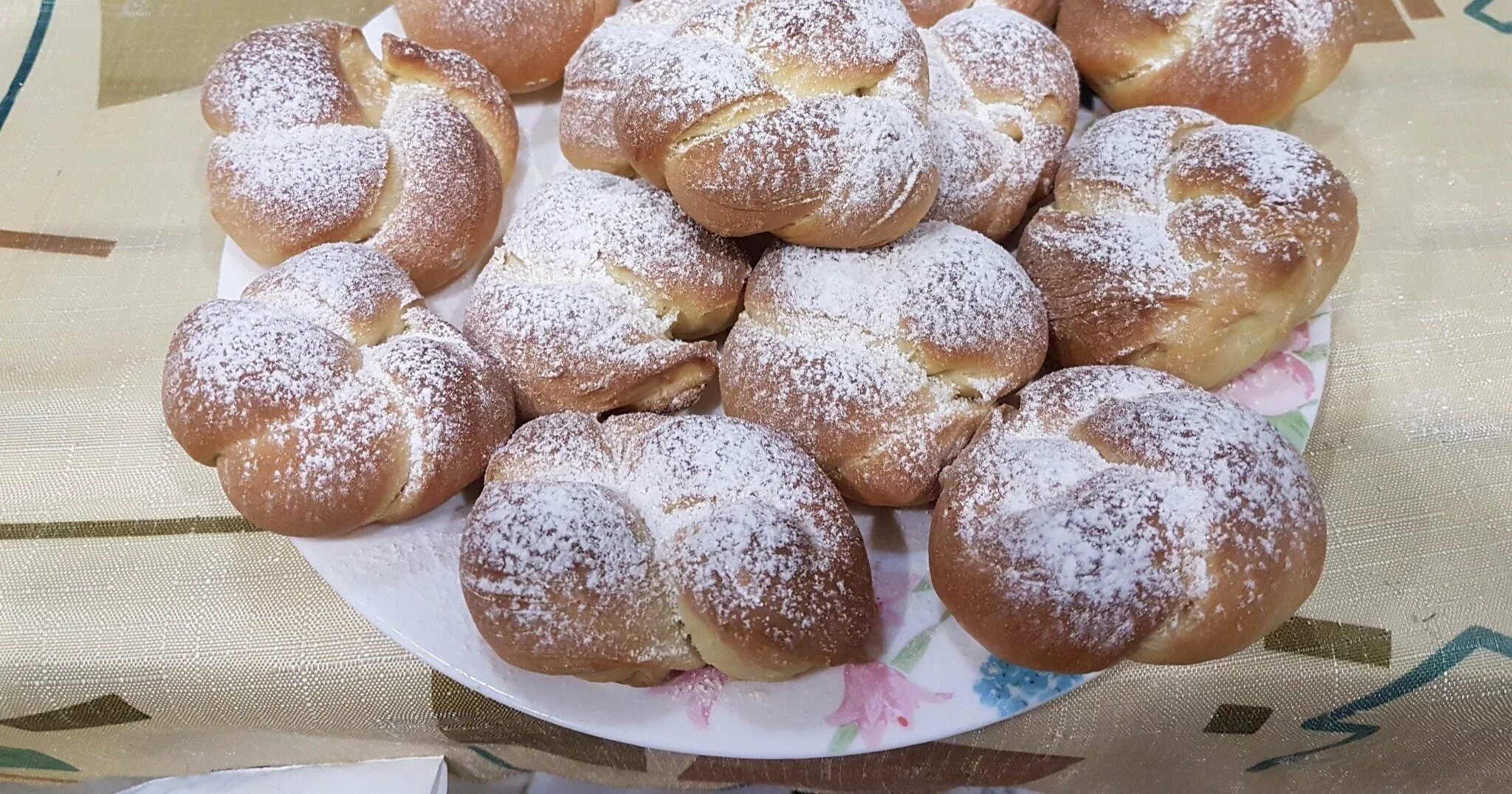 Пышные домашние булочки. Булочки для детей. Ароматные булочки. Сахарные булочки. Интересные булочки для детей.