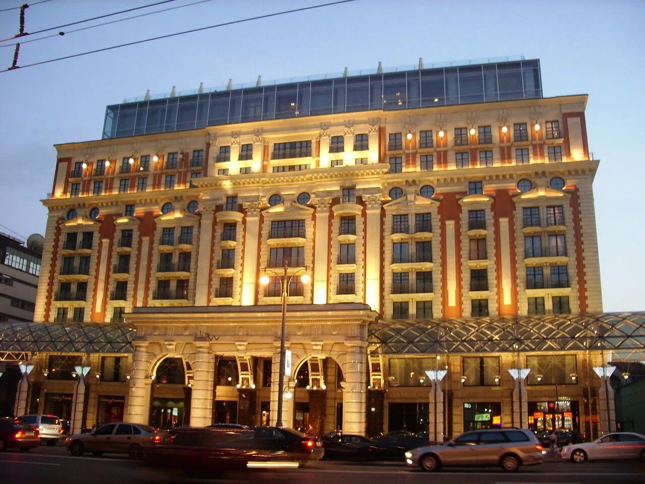 Самой дорогой отель в москве. Тверская 3 Ritz Carlton. Отель the Ritz-Carlton, Moscow. Отель Ritz Carlton Москва. Гостиница на Тверской в Москве Ритц Карлтон.