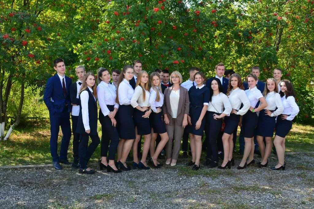 11 школа 1 класса. фотосессия последний звонок. выпускной 2011 год школа 11. школа первоклассника. 11 школа 1 класса.