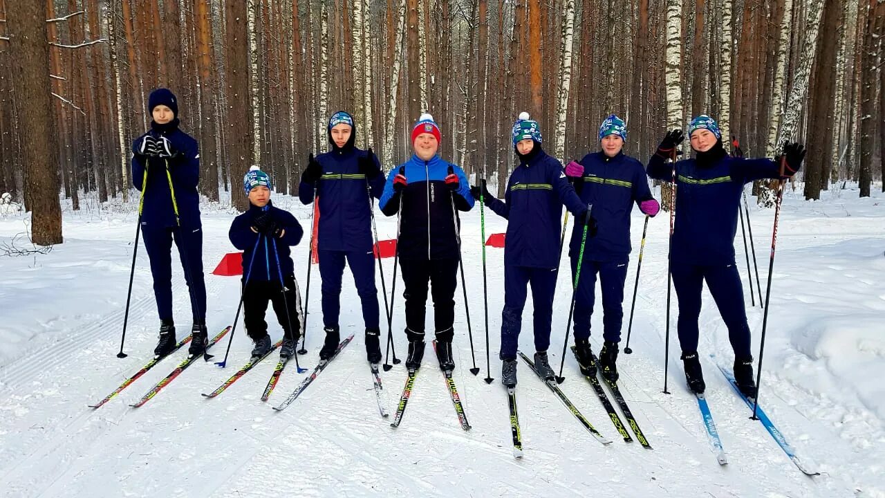 Южно Сахалинск лыжные гонки. Соревнования по лыжным гонкам. Лыжная спартакиада. Лыжные гонки спартакиада. Зимняя спартакиада лыжи