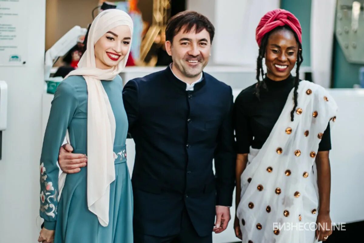 Фэшн ифтар казань. Fashion Iftar 2021 Казань. Фэшн ифтар 2023 Казань. Фэшн ифтар 2022 в Казани.