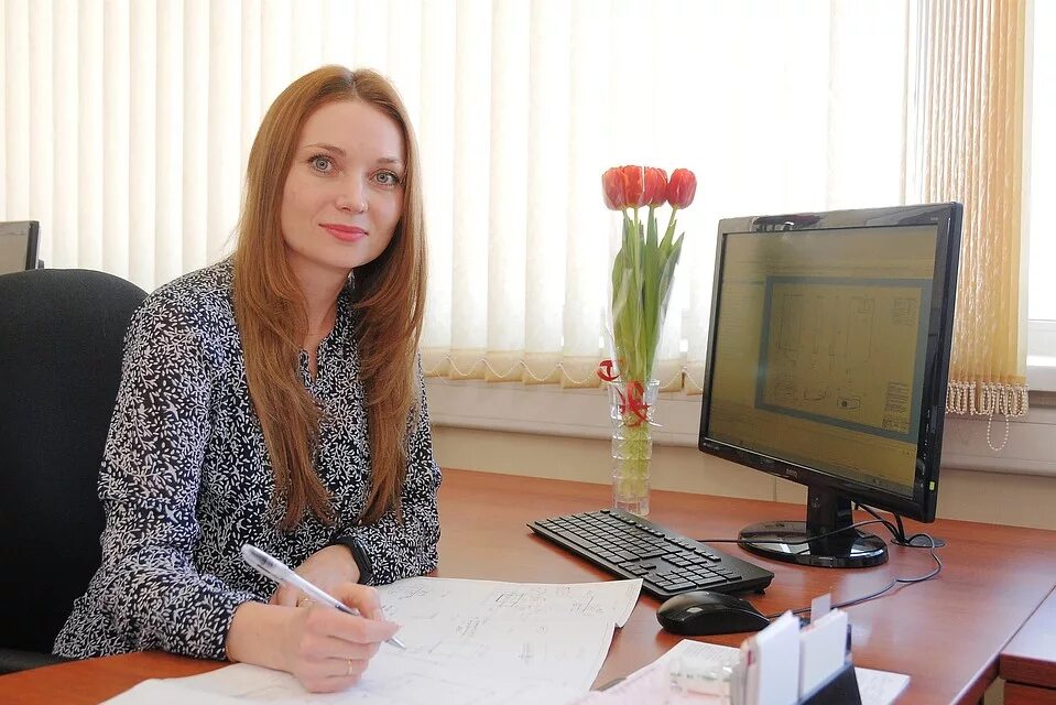 Управляющие компании г брянск. Инженеры бмз брянск. ао ук бмз. инженер года 2018 конкурс победители. сапего татьяна николаевна бмз.