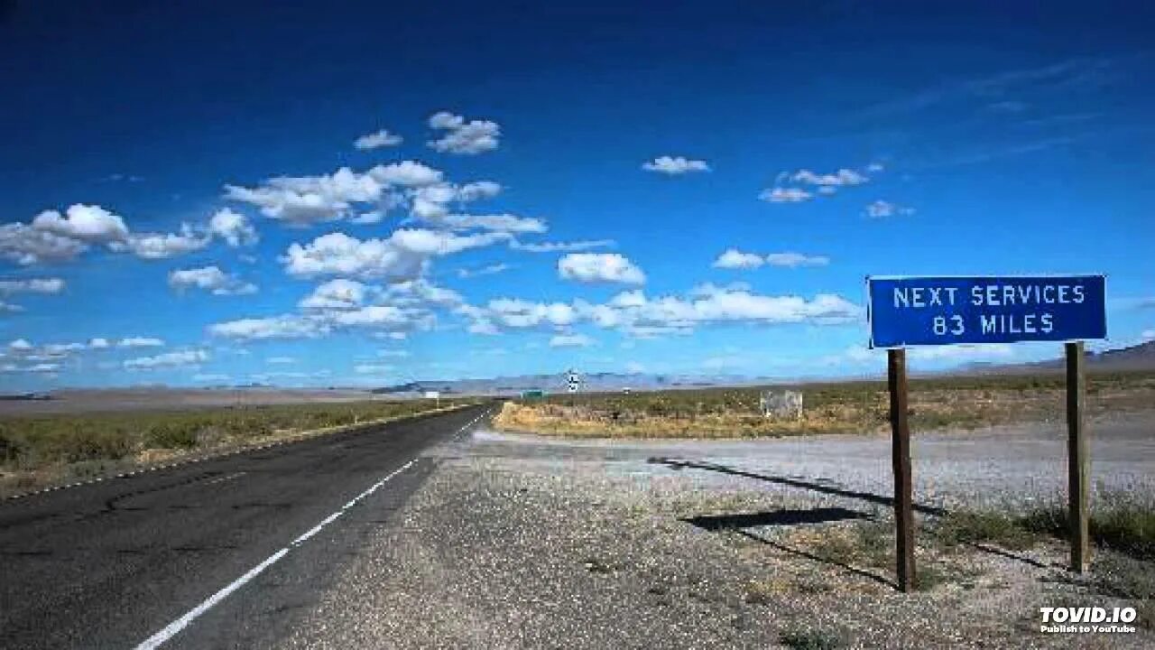 In the middle of nowhere. In the Middle of Nowhere idiom. Middle of Nowhere 2008. House in the Middle of Nowhere.