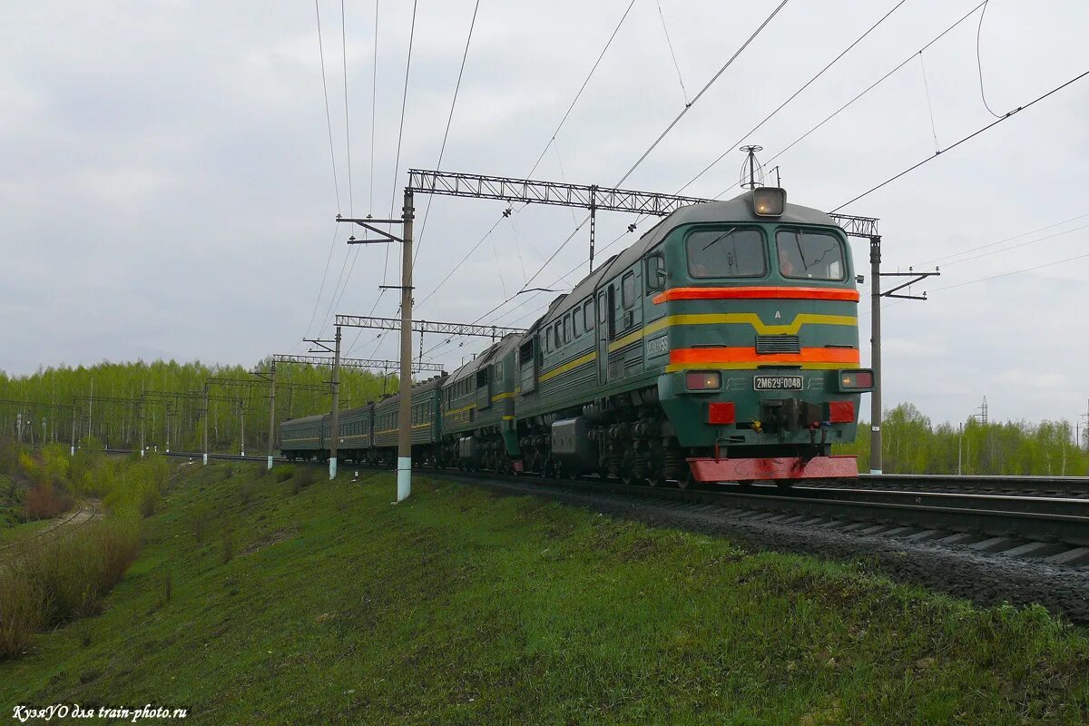 Воронеж елец жд. Тэп 70 депо елец. Елецкий железнодорожный вокзал. Пригородные поезда липецк. Ночной вокзал елец.