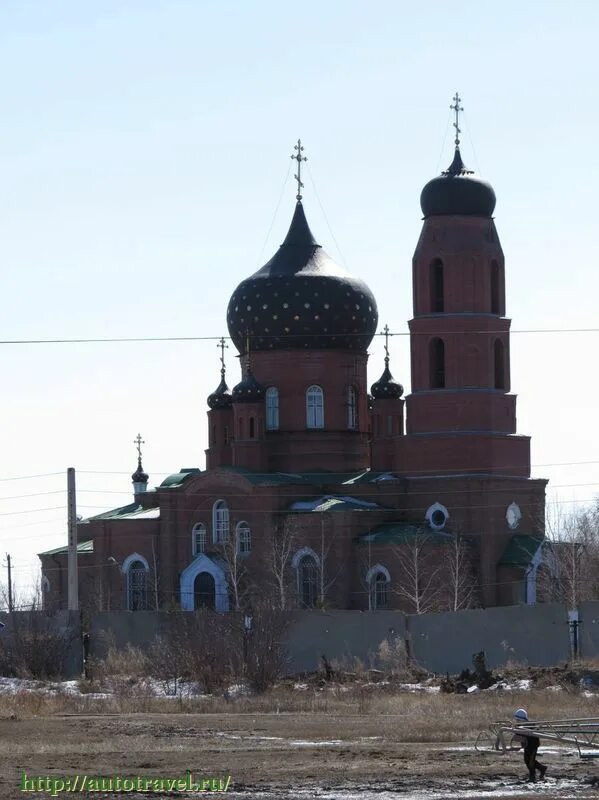 Церковь Покрова Пресвятой Богородицы Орск. Церковь Покрова Пресвятой Богородицы, Орск, улица Соколова. Храм Покрова Пресвятой Богородицы в Оренбурге. Город Орск Оренбургская область. Численность города орска оренбургской