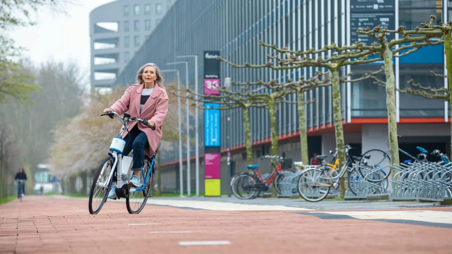 Американские стартапы. Orbea mtb sport cross country. Горный велосипедист. Велосипед немецкий бергамот. Велосипед на водороде италия.