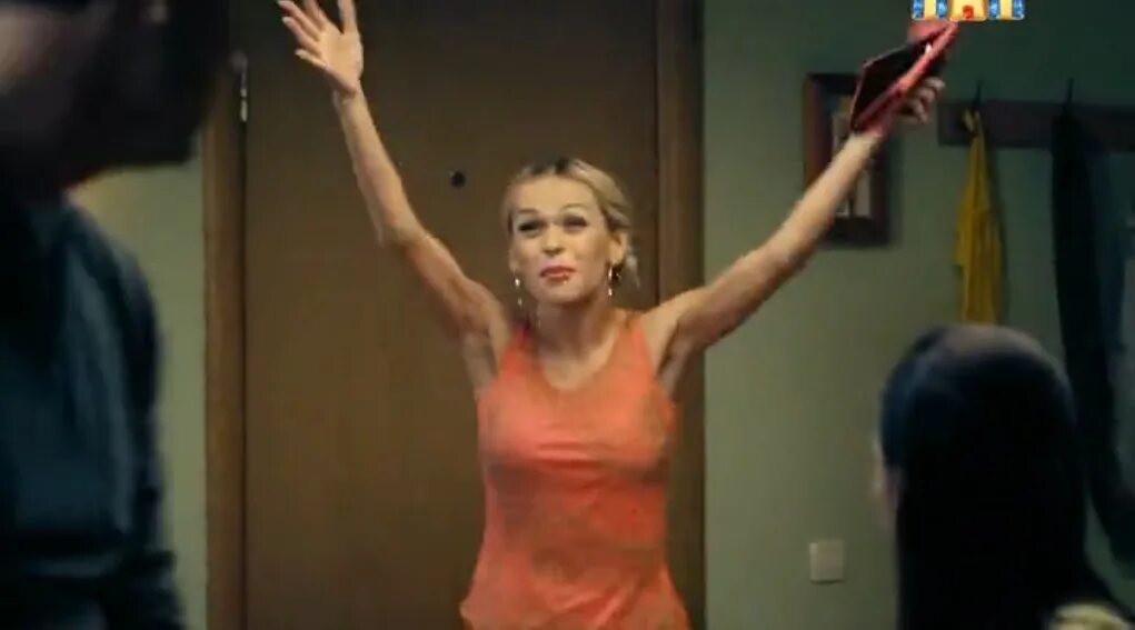 универ новая общага 2 сезон 23 серия. универ новая общага 9. универ новая общага брат кристины. ольга баранова в универе эпизод. универ новая общага антон.