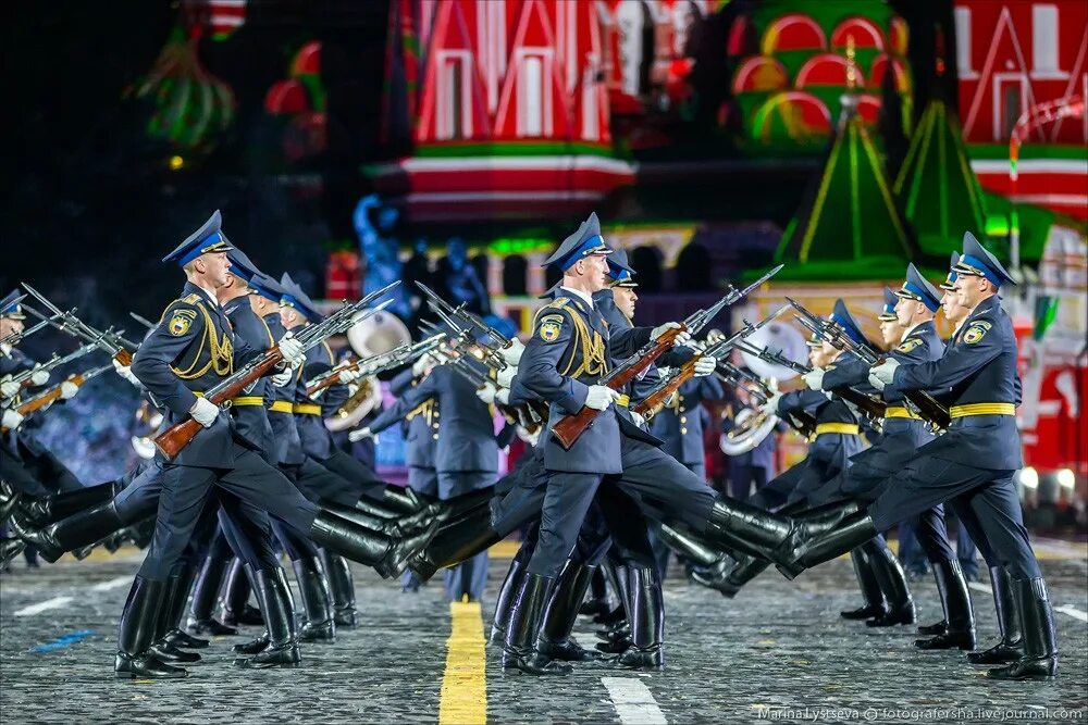 Международный военно-музыкальный фестиваль спасская башня 2021. Спасская башня фестиваль 2023. Военно музыкальный фестиваль спасская башня. Спасская башня оркестр. Международный военно-музыкальный фестиваль спасская башня 2021.