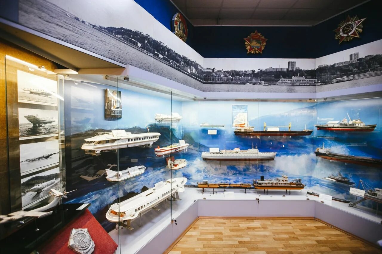 Экскурсии сормово. Сормовский парк метеор. Площадь славы нижний новгород сормовский район. Памятник метеору в сормово нижний новгород. Нижний новгород красное сормово метеор.