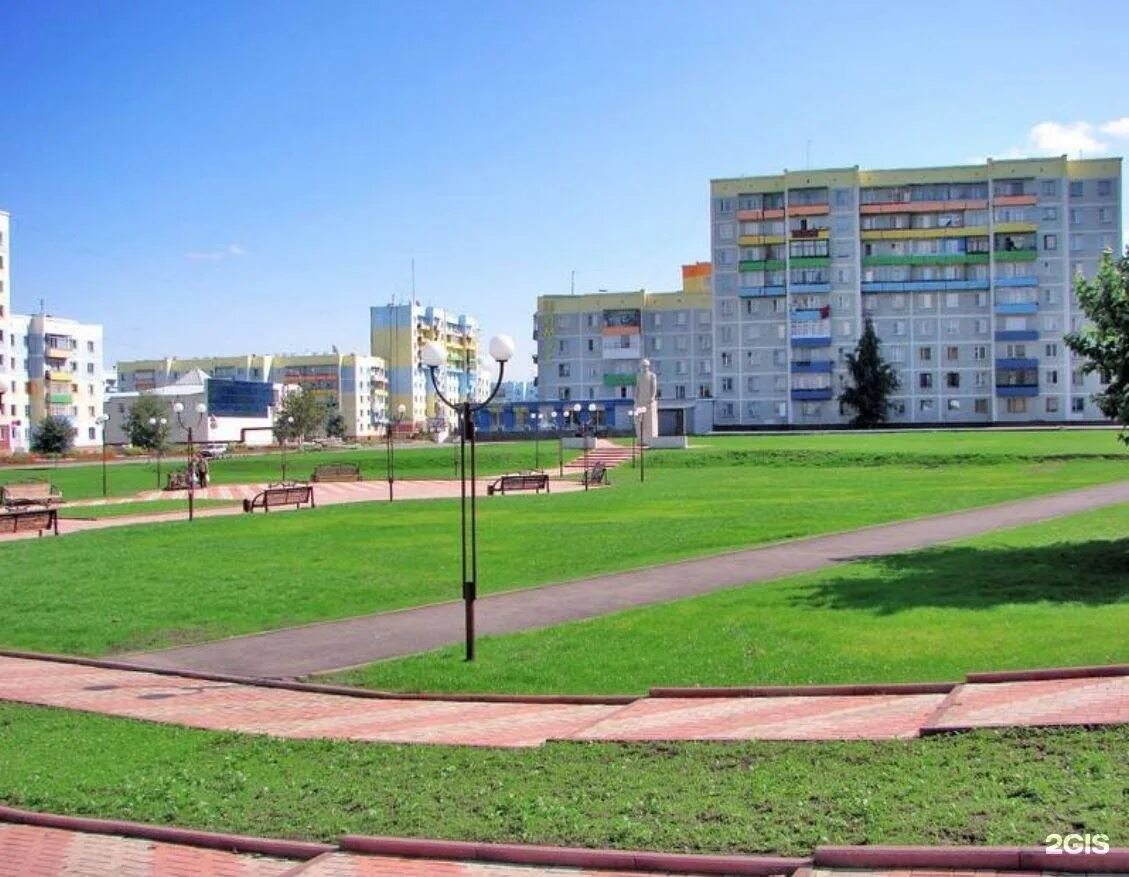 Сейчас в полысаево. Парк полысаево. полысаево кемеровская область. парк горовца полысаево. сквер единый кузбасс.