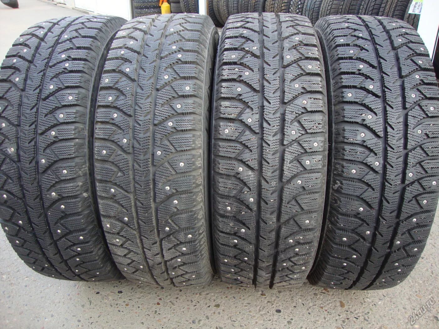 Купить б у резину 15 зимняя. Шины зимние Бриджстоун Ice Cruiser 7000. Bridgestone Ice Cruiser 7000s 175/65 r14. Шина зимняя Bridgestone ise Cruise 7000 195/55 r15. Бриджстоун круизер 7000 с 175/65 r14.