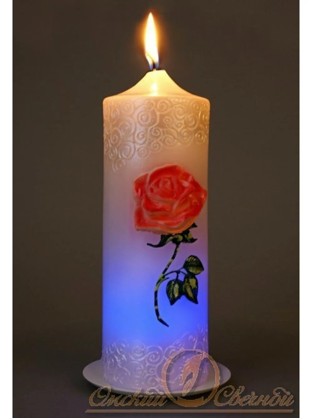 Идеи для фото формовой свечи. Свечка женское тело. Lilac scented candle свеча. Соевые свечи в подарок. Свечи в подарок на новый год.