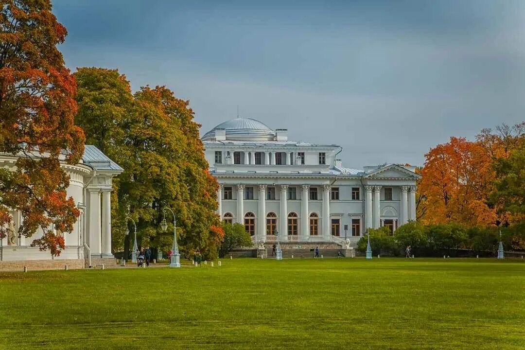 Елагинский дворцово-парковый ансамбль. Елагин остров история. Елагин остров история. Елагин остров дворец. Дворцово-парковый ансамбль елагина острова.