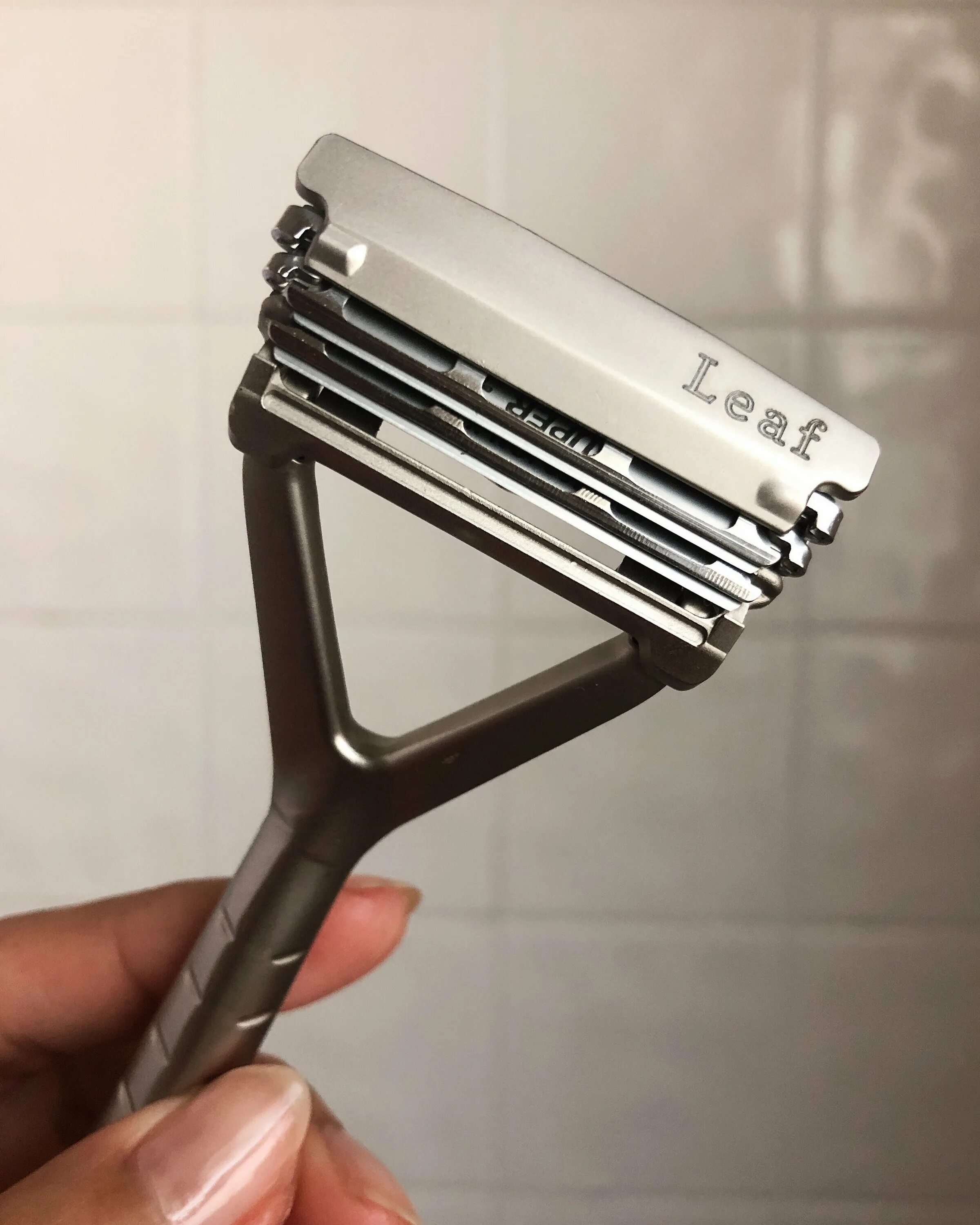 Бреющее лезвие. Бритва Leaf Razor. Leaf Shave Razor бритва. Leaf Razor станок для бритья. Razor бритва he- t8.