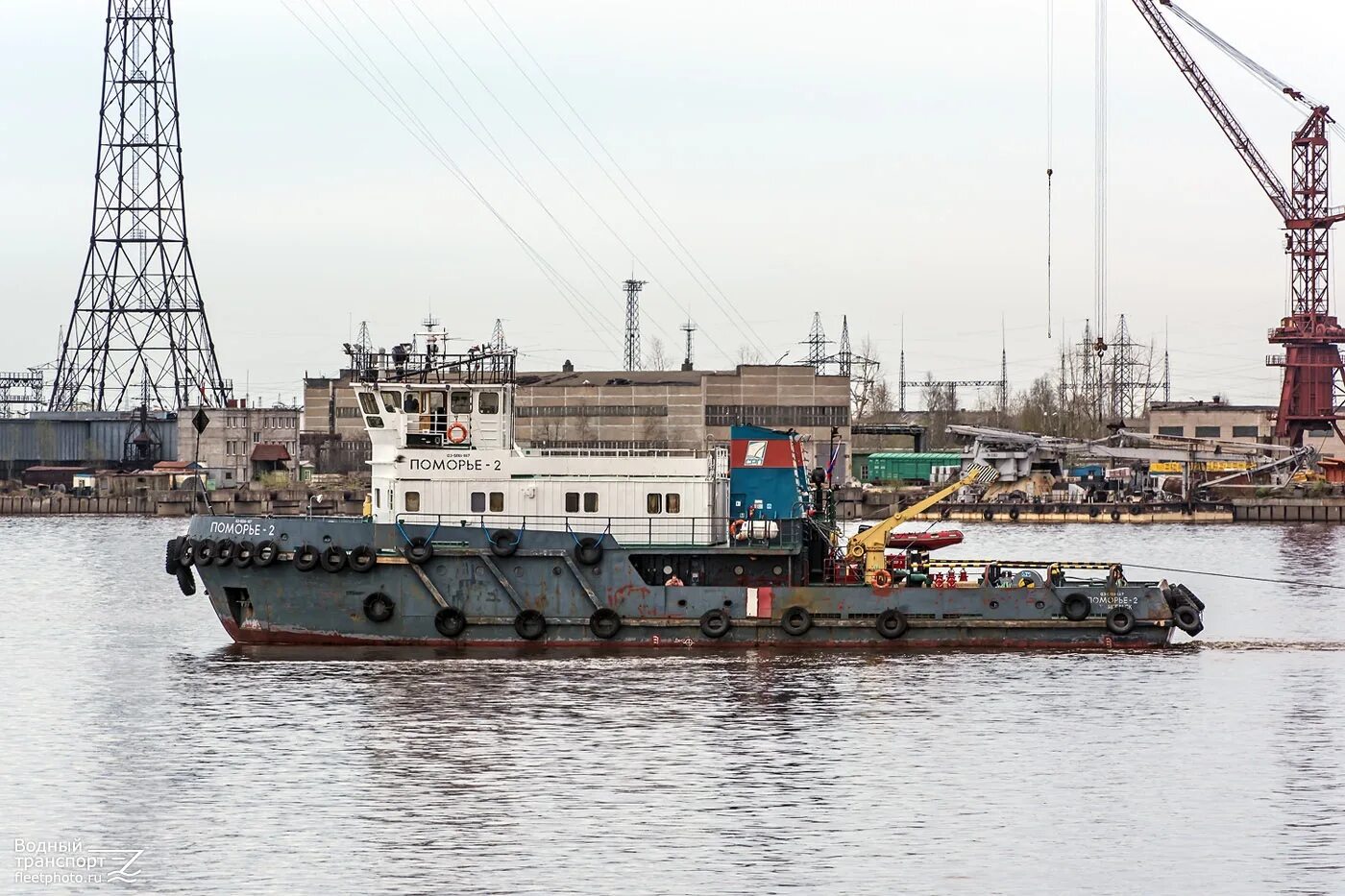 Теплоход поморье северное речное. Поморье 2. Поморье 2 судно. Поморье 2 судно. Буксир поморье.