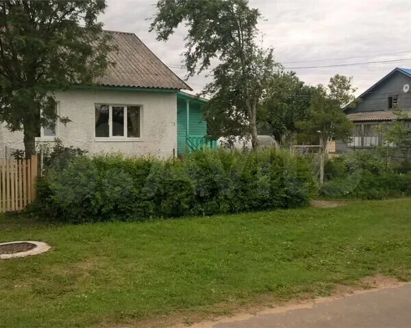 Авито крестцы новгородская область. Усть-Волма Крестецкого района Новгородской. Деревня Усть Волма. Усадьба Усть Волма. Деревня Усть Волма Крестецкий район.