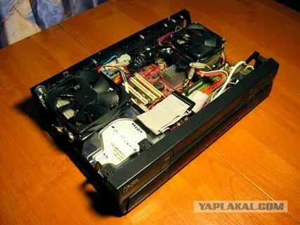 Что сделать из старого видеомагнитофона