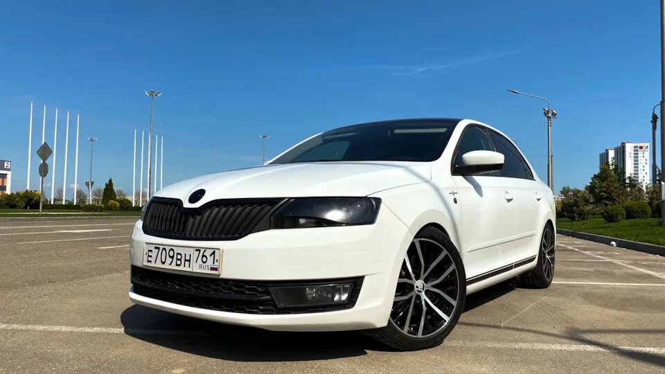 Прошить шкоду рапид. Шкода рапид 1.4. skoda rapid 1 4 tsi. skoda rapid 1. skoda легковые а/м &quot;rapid 1.4 tsi&quot; 2015.