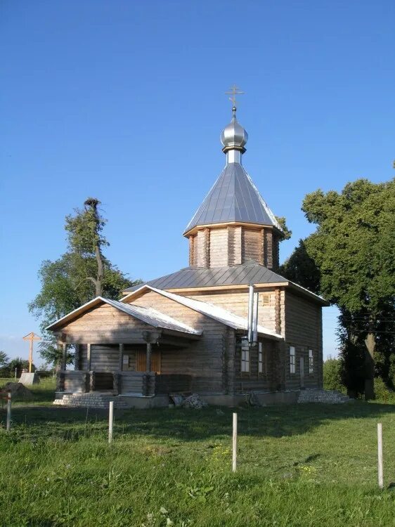 Село городец выгоничского района. Храм покрова новосибирск. Храм в утах брянской области. Городец выгоничи храм флора и лавра. Городец выгоничский.