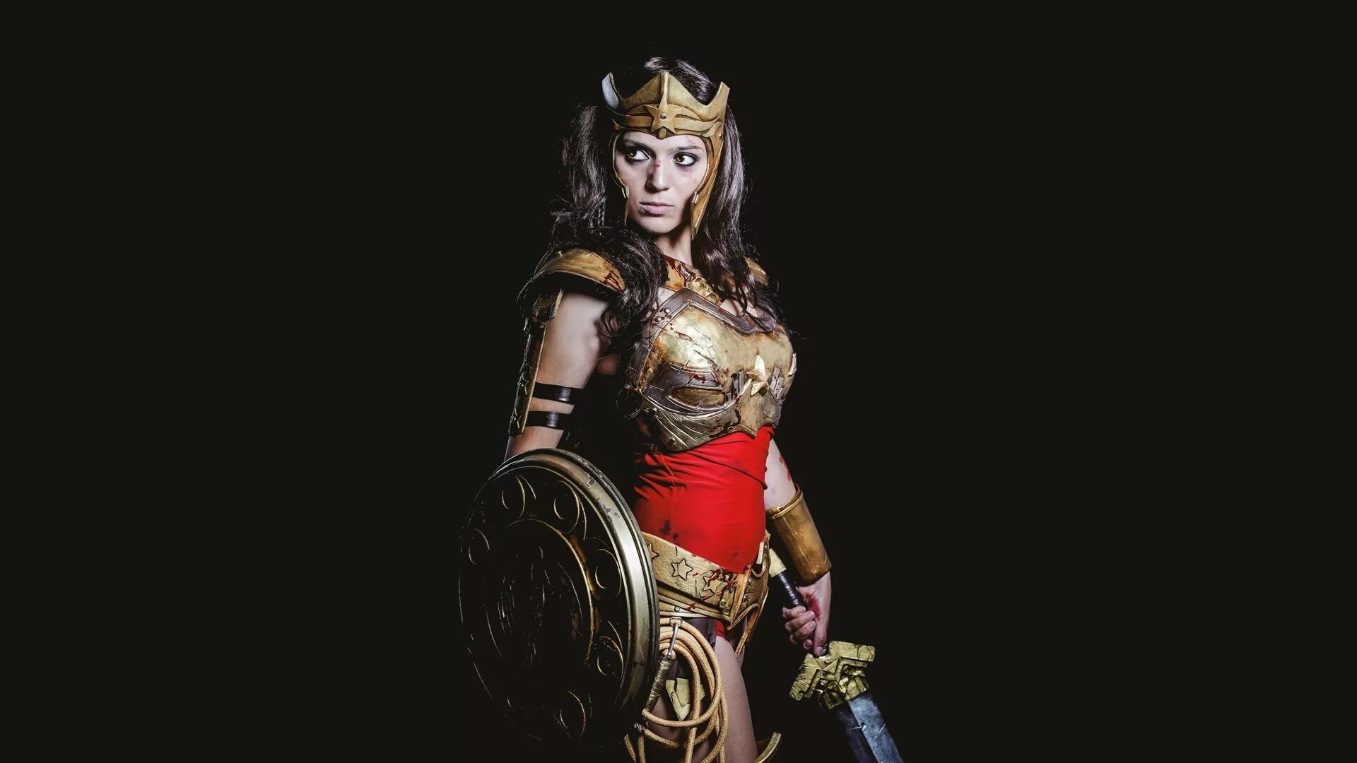 Cleopatra vs gladiator
