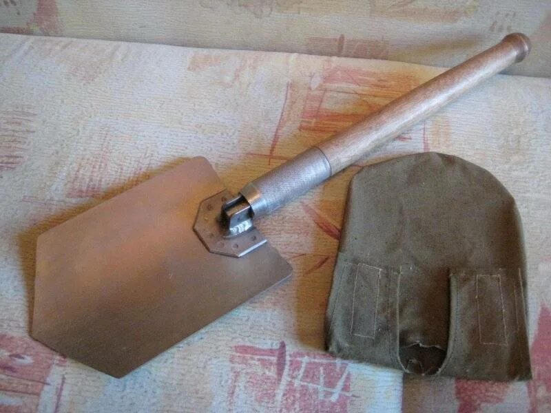 Складная лопатка саперная 1977. Снеговая лопата толкач. Лопата из трубы. Самодельная лопата для уборки снега. Лопата садовая остроконечная sneeboer, нержавеющая сталь.