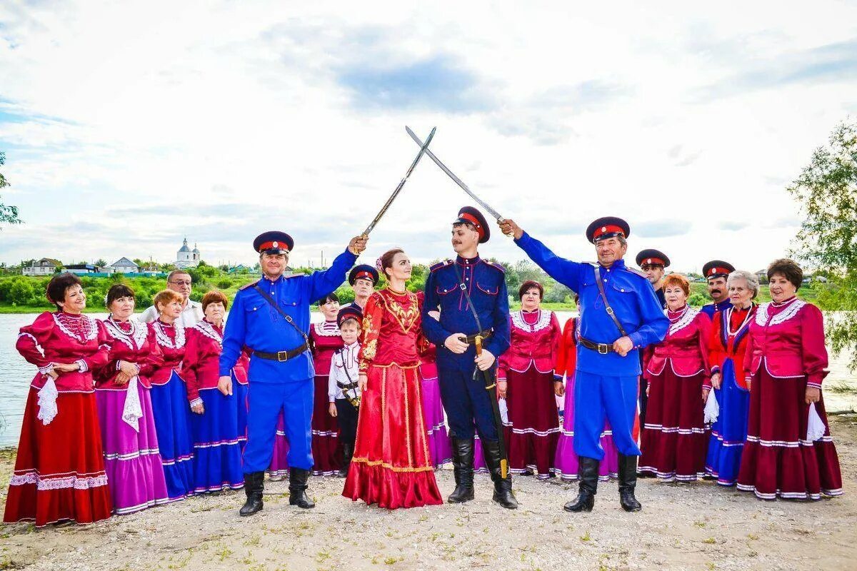 Казачья община "Донские казаки". Донской край казачий край. Донской край казачество. Донские казаки и казачки.