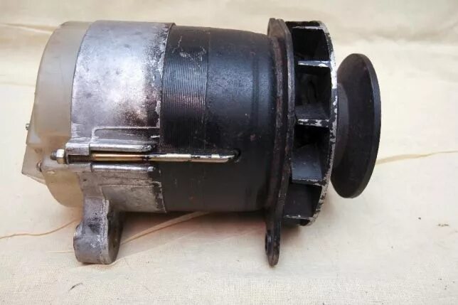 (462. 3701. 04. 1 14а/50в (прамо). Генератора т 1000 прамо.