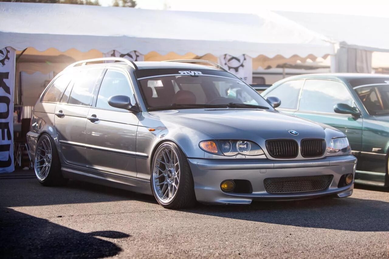 E46 Touring stance. BMW e46 Touring stance. BMW e46 stance.