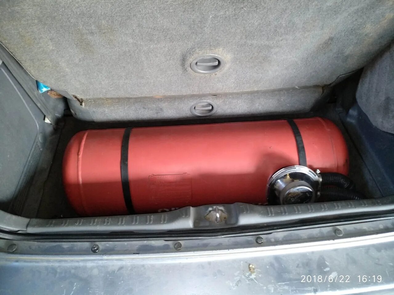 Гбо на дэу джентра. Фильтр грубой очистки гбо ловато. Хонда лого гбо. Патриот куда крепить редуктор гбо. Ssangyong kyron гбо.