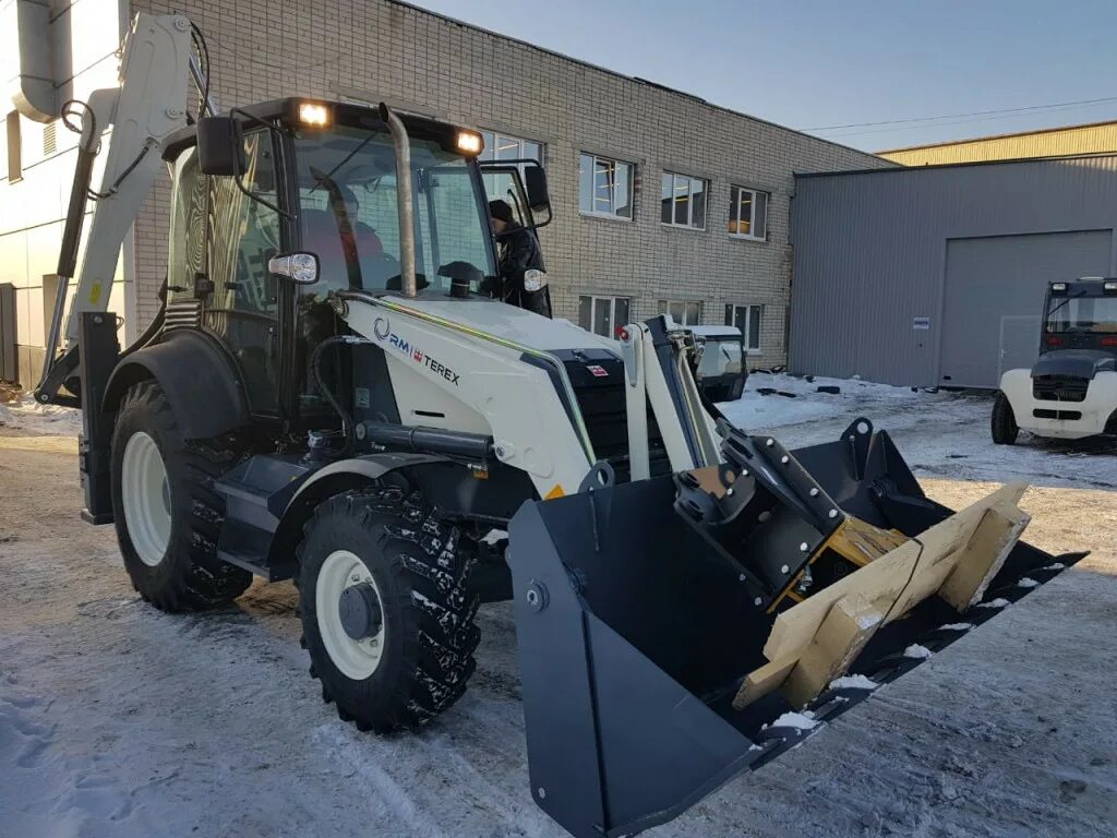 Terex tlb 825 rm. Tlb 825-rm экскаватор-погрузчик. terex tlb 825. экскаватор погрузчик терекс 825. rm-terex-tlb 825-rm.