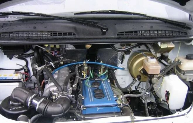 Змз 405 на газу. Мотор змз 405 евро 3. Мотор змз 406 евро 2. Гбо на газель 405. 406 двигатель инжектор евро 3.