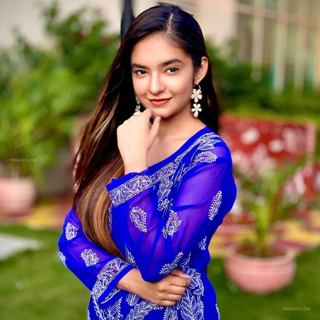 Anushkasen0408. Анушка шарма 2022. Аннушка сен актриса. Anushka Sen hot. Анушка сен