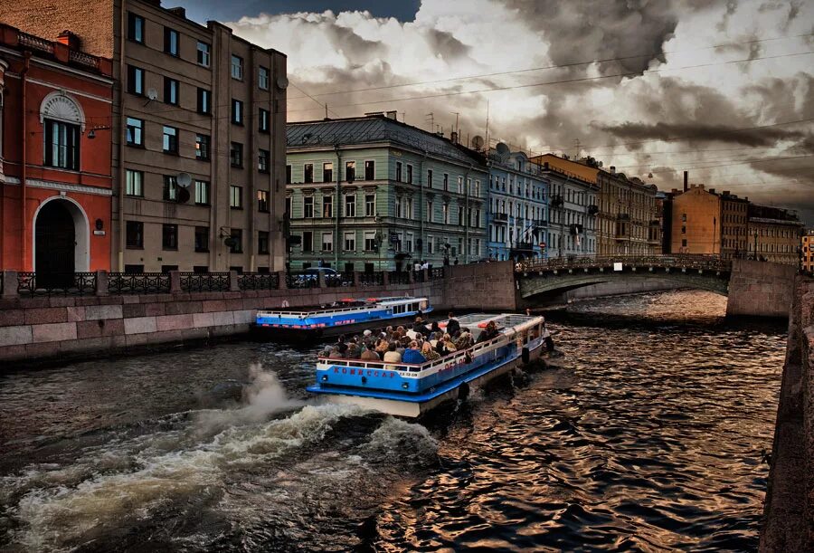 Санкт-Петербург с воды. Петербург вид с воды. Петербург с воды прекрасен. Прогулки по воде СПБ. Невские воды спб