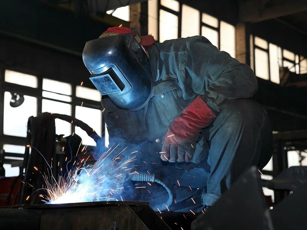 авито вакансия сварщик ростов