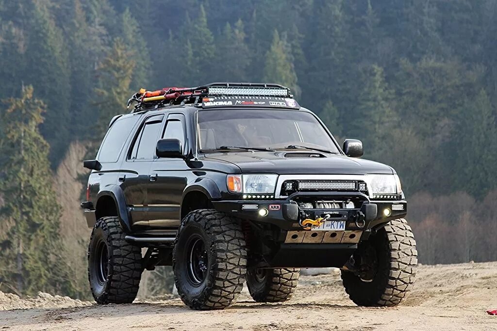Тюнинг сурфа 185. Тойота сурф 4раннер. toyota hilux surf 4runner tuning. тойота 4runner офф роуд. hilux surf 185.