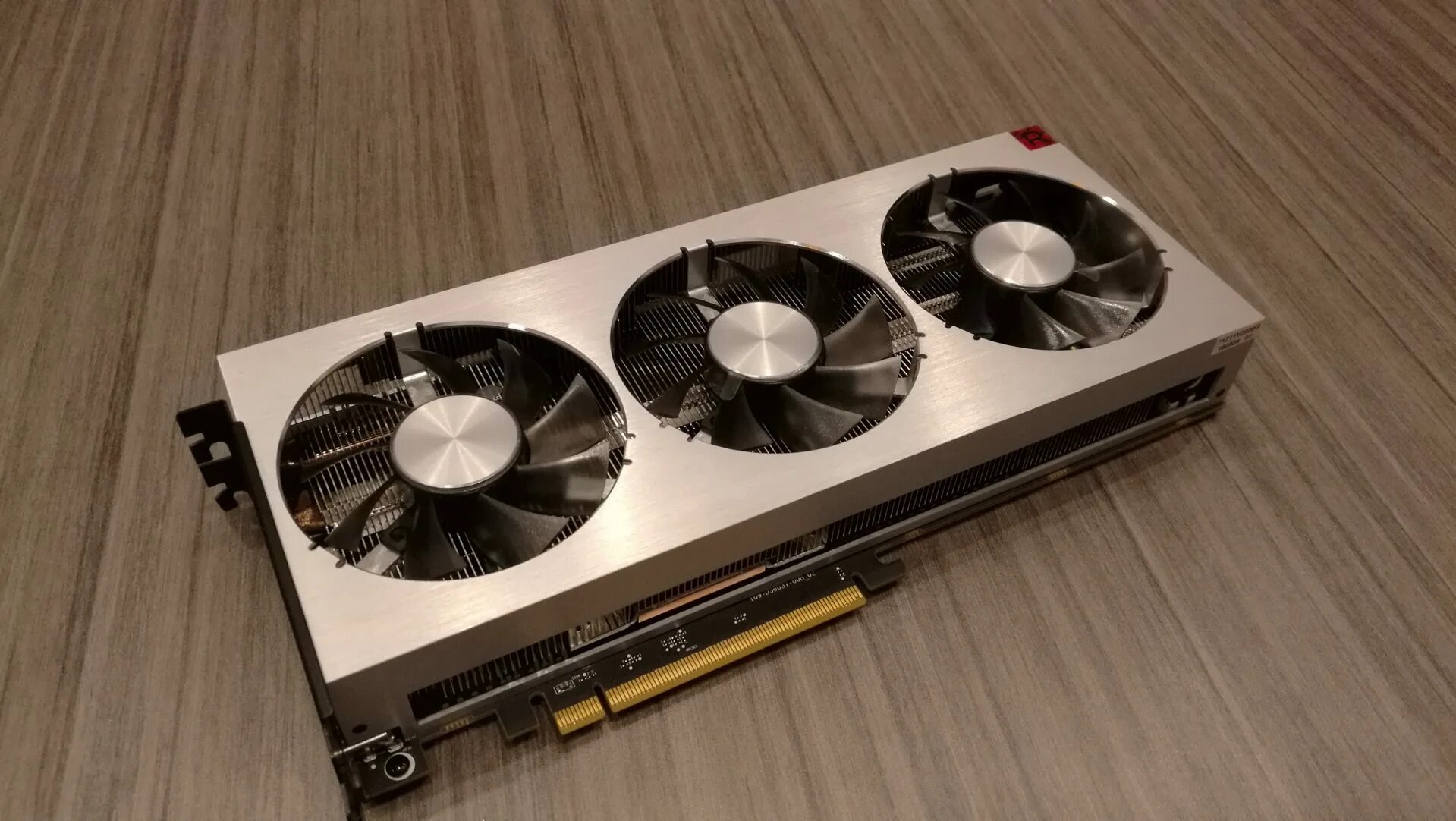 Amd radeon rx vega 7 graphics. Радеон vega 7. amd 7 видеокарта. vega 7 видеокарта. radeon vega 7 core видеокарта.