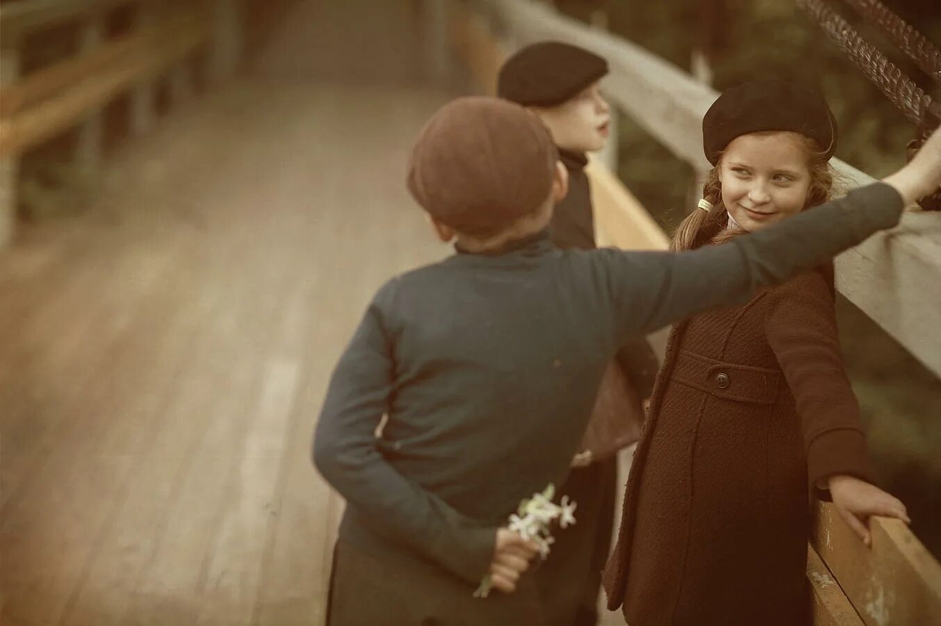 Анекдот про стриптизера. Саша ты помнишь наши встречи ноты. Тум-балалайка еврейская народная. Сашка ты помнишь наши встречи. Помнишь нашу первую встречу.