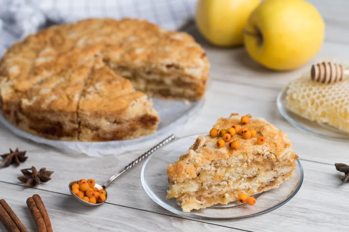 Рецепт пирога с манкой и яблоками