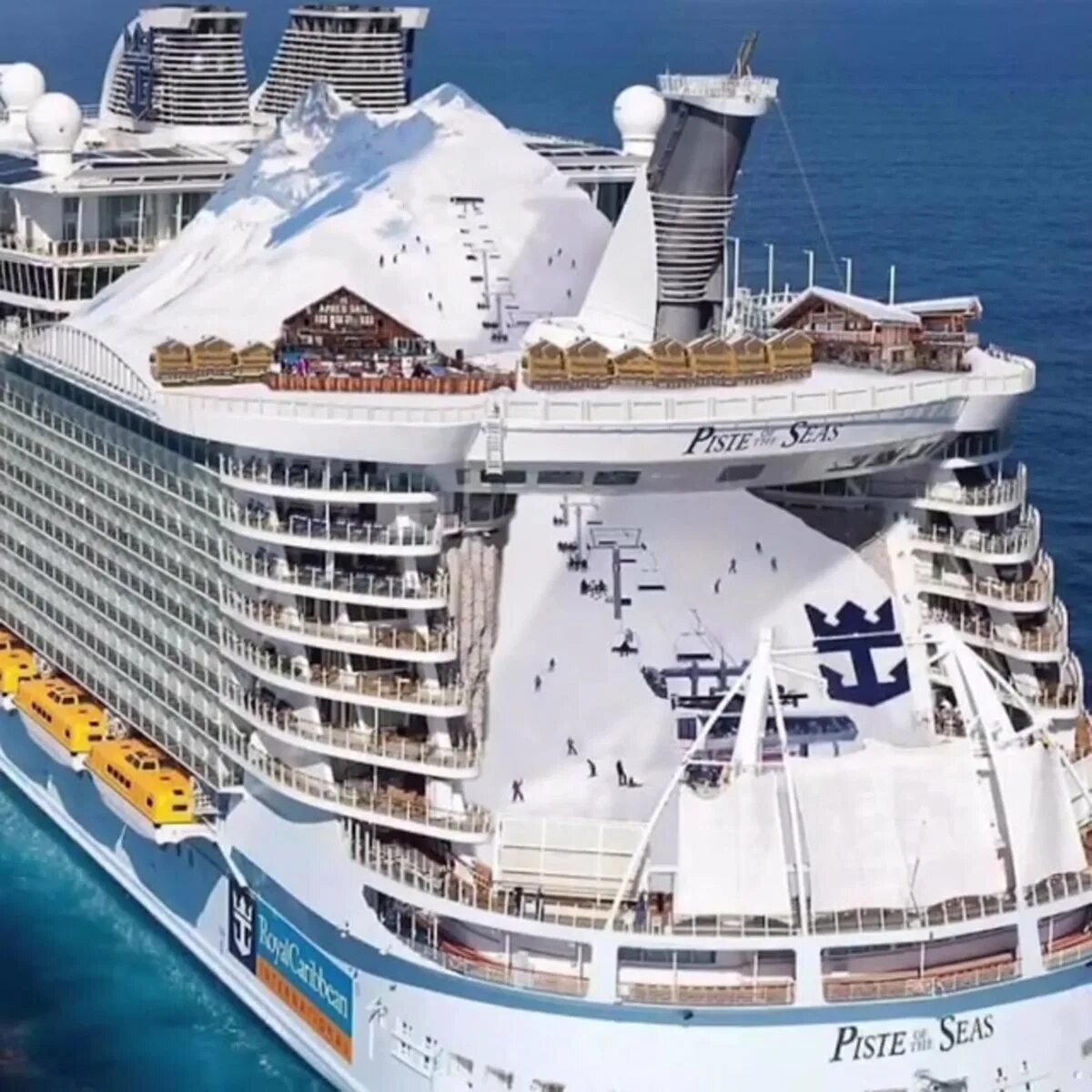 Роял карибиан оазис лайнер. Оазис морей круизный лайнер. Oasis of the seas билеты. Теплоход оазис морей. Круизный корабль "allure of the seas".