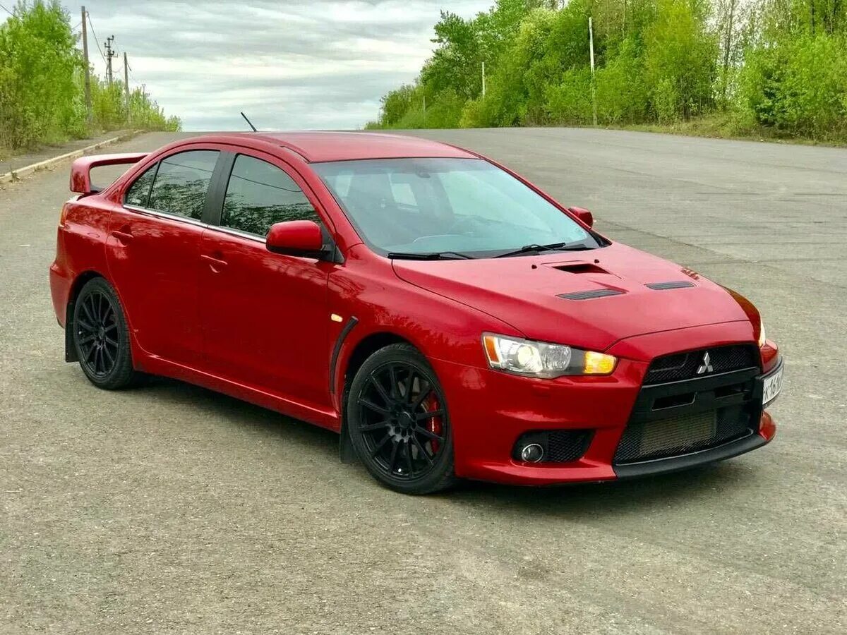 Мицубиси 10. Mitsubishi Lancer Evolution 10 красный. Mitsubishi Lancer Evolution x 2008. Митсубиси Лансер 10 Эволюшн красный. Mitsubishi Lancer x 10.