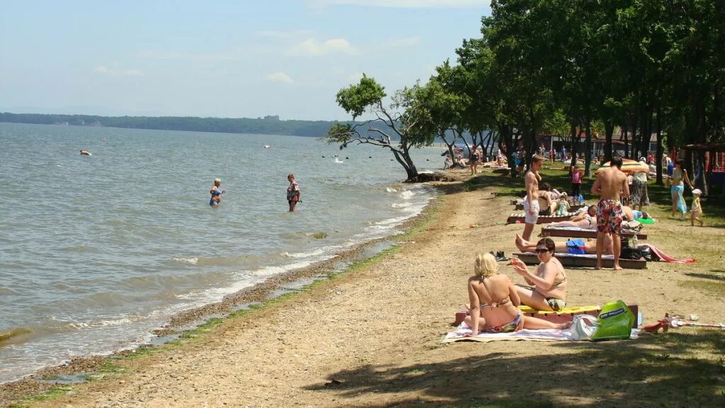 Санаторная владивосток зона отдыха. Седанка владивосток море. Санаторная владивосток пляж. Парк лазо на санаторной во владивостоке. Санаторная владивосток пляж.