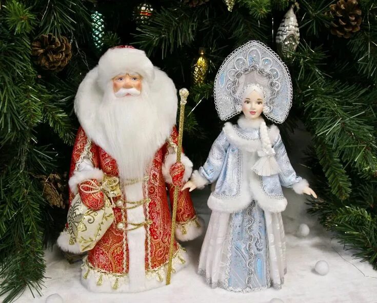 Дед мороз и снегурочка под елку 66666666663. Дед мороз под елку. Дед мороз и снегурочка под. Дед мороз и снегурочка под. Статуэтки деда мороза и снегурочки.