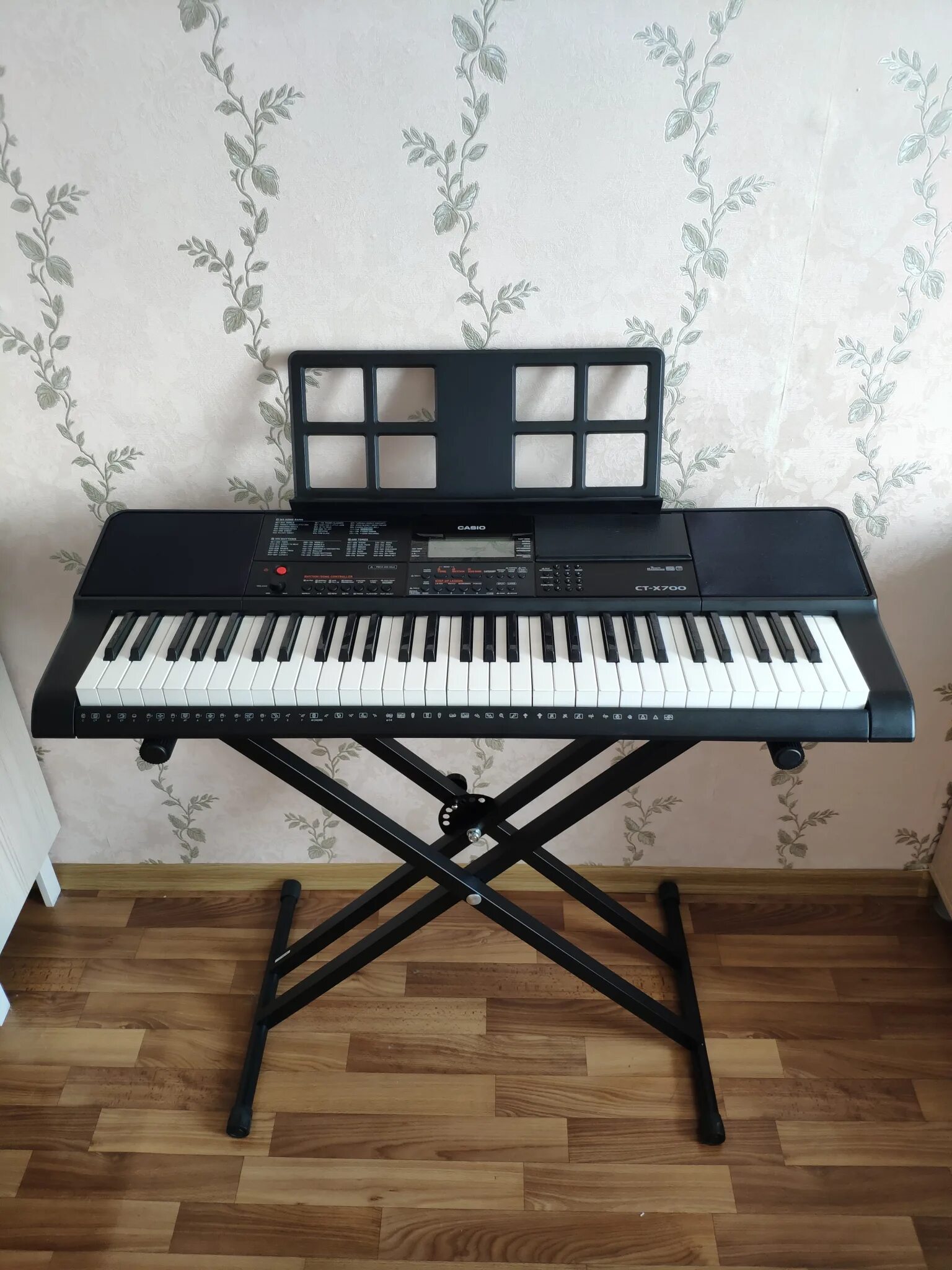 Установить синтезатор. Подставка для синтезатора tesler x-type. tesler 6150 подставка для синтезатора. клавишная стойка tesler x-type. tesler 6150 синтезатор.